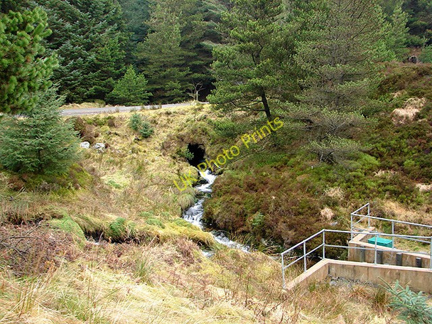 Photo 6"x4" The Severn and flume Source of River Severn \/ Afon Hafren c2009