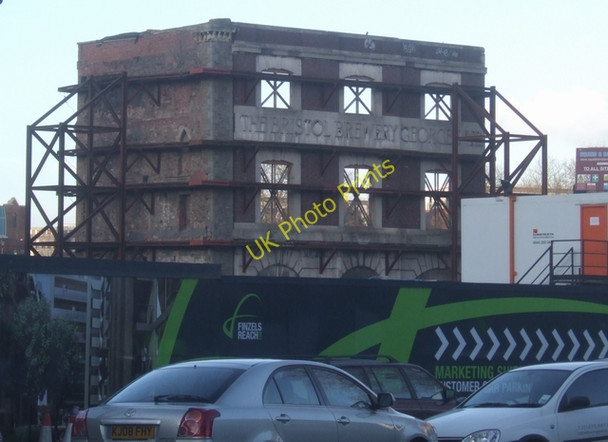 Photo 6"x4" Bristol Brewery - Georges & Co Barton Hill\/ST6072 c2009
