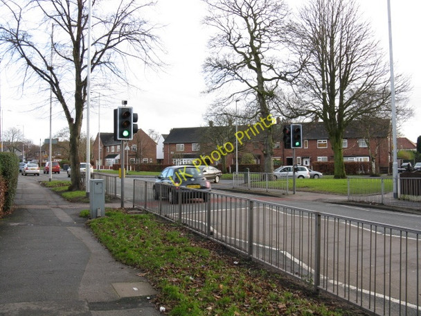 Photo 6"x4" Sale Road, Northenden Northern Moor c2009