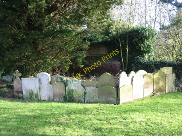Photo 6"x4" Graveyard of St John the Baptist church Barham\/TR2050 c2009