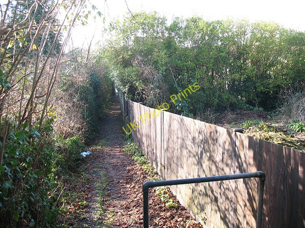 Photo 6"x4" Footpath from Church Road to Priory Road Reigate c2009