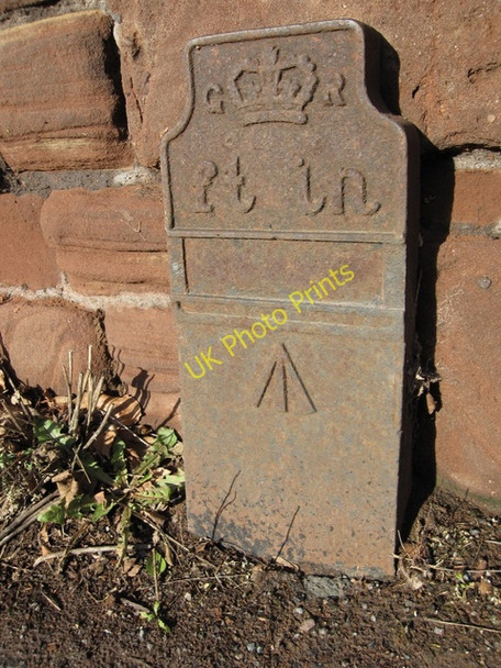 Photo 6"x4" Cast iron GPO cable marker on Parkgate Road Neston\/SJ2877 c2009