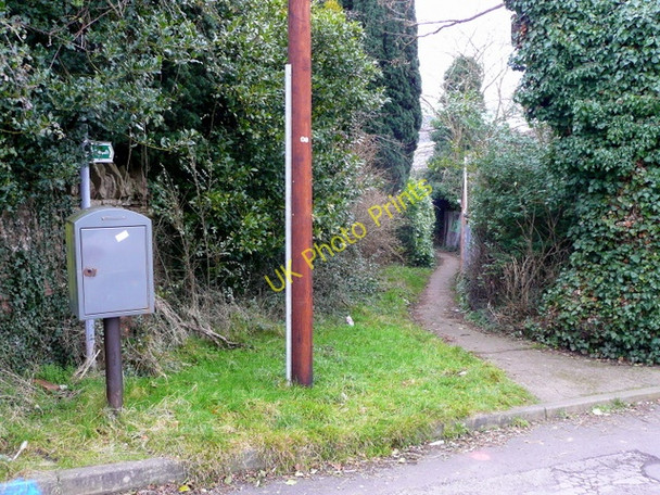 Photo 6"x4" Footpath east from Cawdor, Ross-on-Wye Ross-on-Wye c2009