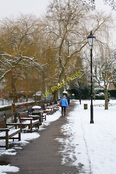 Photo 6"x4" Abbey Gardens after snow, Winchester Winchester c2009
