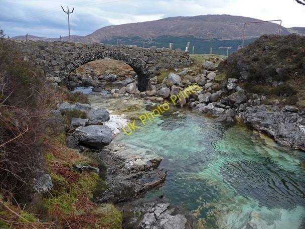 Photo 6"x4" Old bridge over the Allt Strollamus Dunan\/An D\u00f9nan c2009