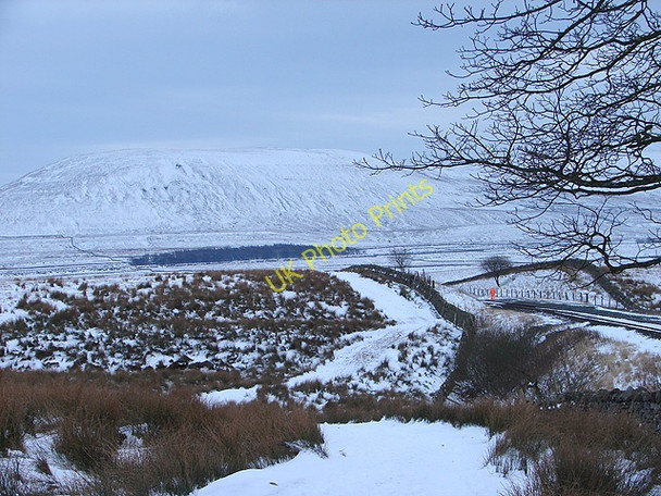 Photo 6"x4" A view towards Park Fell from Winterscales Ribble Head\/SD7779 c2009