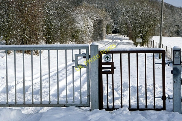 Photo 6"x4" Private entrance off the Ridgeway Aldworth c2009