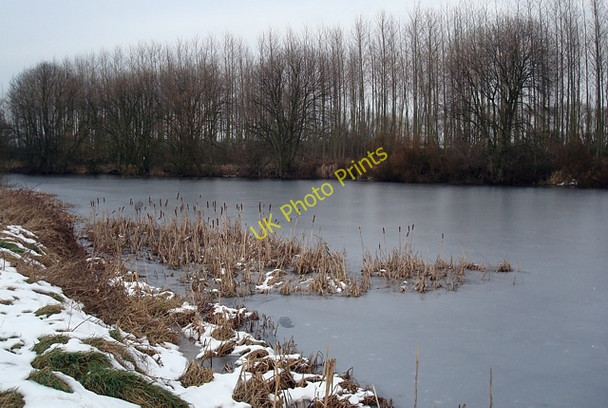 Photo 6"x4" Old river Calder Castleford c2009