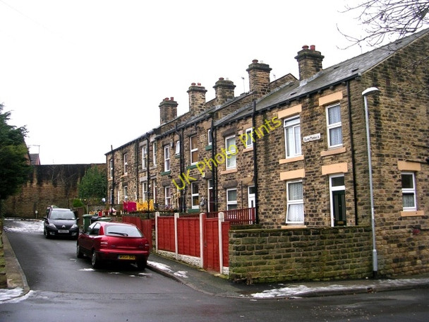Photo 6"x4" Bank Terrace - Arthur Street Pudsey\/SE2233 c2009