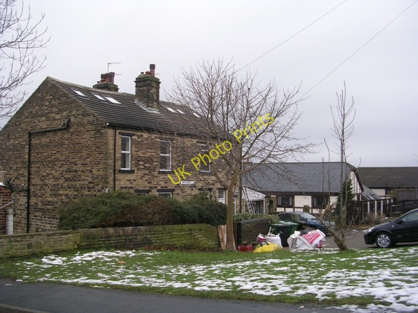 Photo 6"x4" Adas Place - Arthur Street Pudsey\/SE2233 c2009