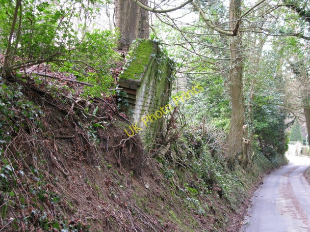 Photo 6"x4" Brickwork in danger of collapse! Drellingore c2009