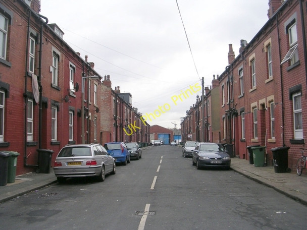 Photo 6"x4" Recreation Row - Cleveleys Avenue Beeston\/SE2830 c2009