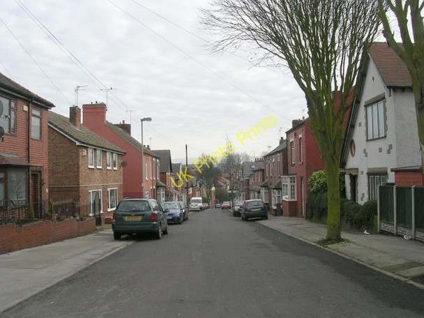 Photo 6"x4" St Bernard's Avenue - Love Lane Pontefract c2009