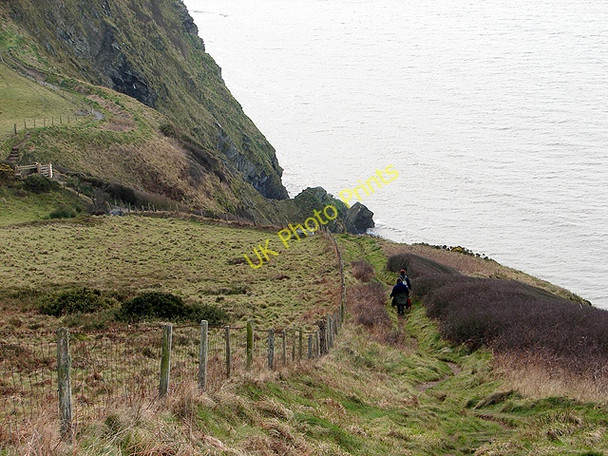 Photo 6"x4" Walkers on the Ceredigion Coastal Path Upper Borth c2009