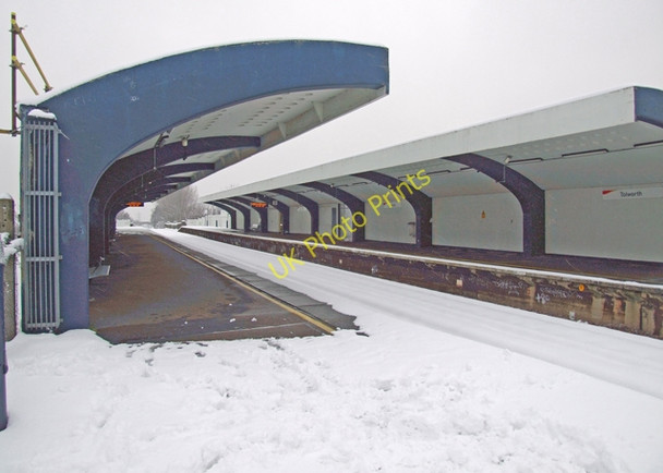 Photo 6"x4" No trains today Surbiton c2009
