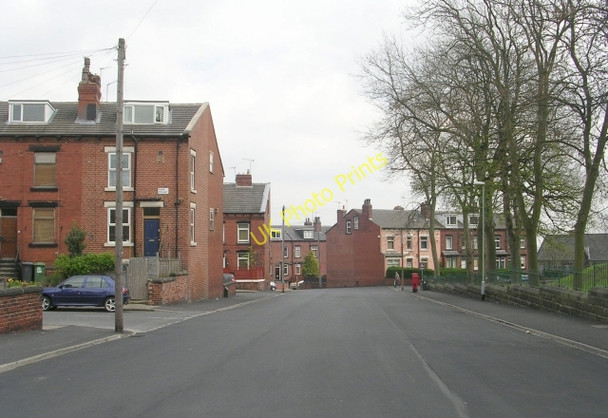 Photo 6"x4" Moorfield Road - Armley Ridge Road Armley c2009 P1