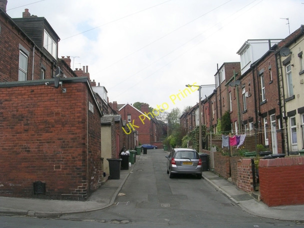 Photo 6"x4" Back Moorfield Terrace - Moorfield Road Armley c2009