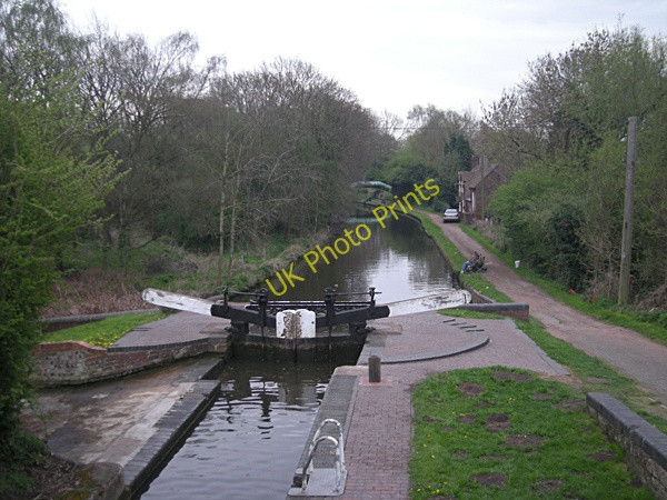 Photo 6"x4" South from Botterham Lane Locks Blakeley\/SO8692 c2009