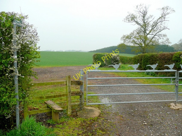 Photo 6"x4" Stile and decorative gate Four Oaks\/SO6928 c2009