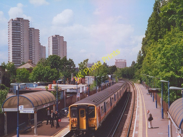 Photo 6"x4" Kew Bridge station Brentford c2003