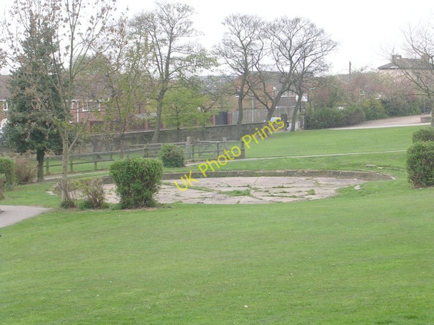 Photo 6"x4" Empty Pool - Green Park Ossett c2009