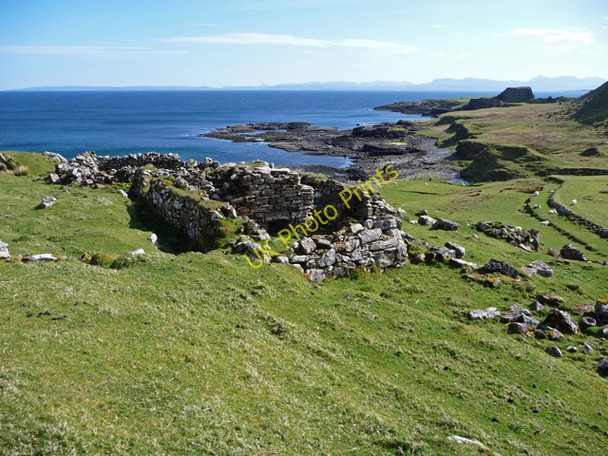 Photo 6"x4" Ruaraidh Dhomhnaill a' Chuirn's House Cul nan Cnoc c2009