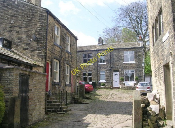 Photo 6"x4" The Fold - Main Street Haworth c2009