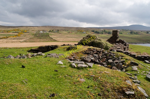 Photo 6"x4" Broch at Loch Poll na Dunain Badenscallie c2009