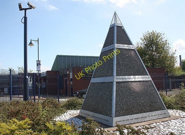 Photo 6"x4" Pyramid sculpture, Selly Oak railway station Bournbrook c2009
