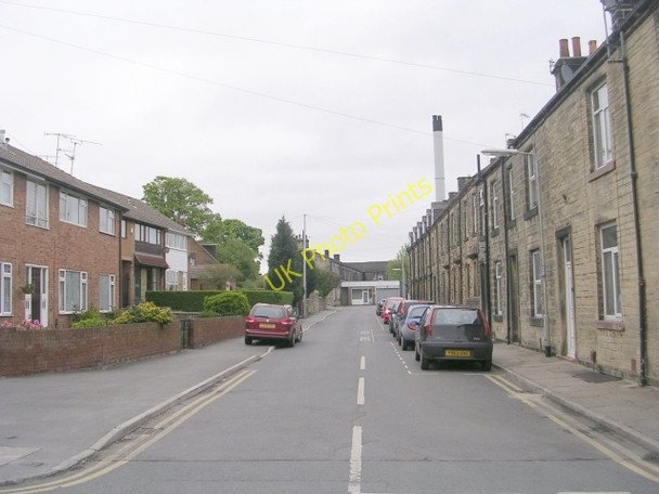 Photo 6"x4" Sun Street - Sunfield Pudsey\/SE2233 c2009