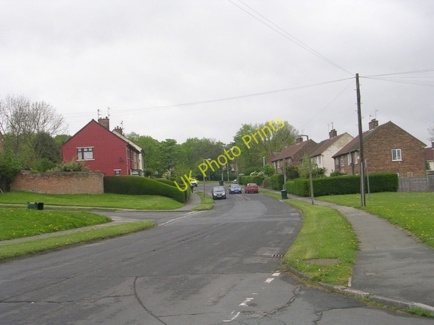 Photo 6"x4" Rookwith Parade - viewed from Rowlestone Rise Greengates\/SE1936 c2009
