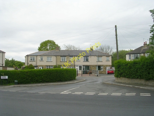 Photo 6"x4" Victoria Gardens - Victoria Road Pudsey\/SE2233 c2009