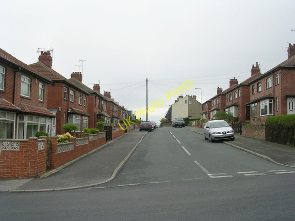 Photo 6"x4" Pembroke Road - Lodge Road Pudsey\/SE2233 c2009