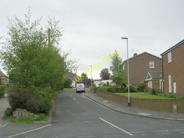 Photo 6"x4" Carlton Avenue - Cemetery Road Pudsey\/SE2233 c2009