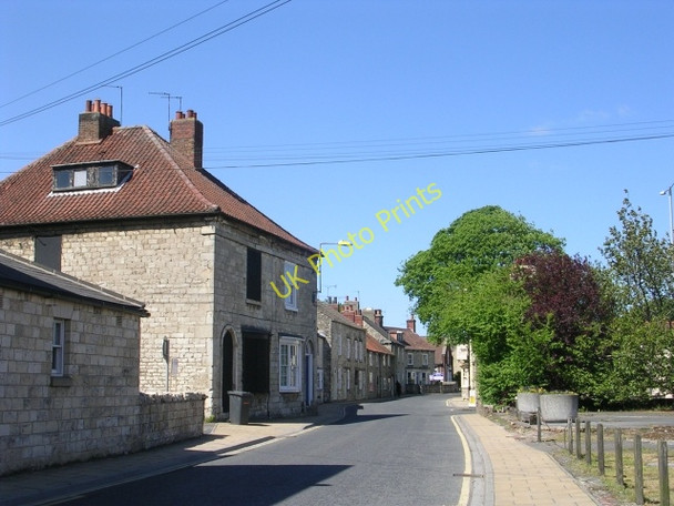Photo 6"x4" Chapel Street - High Street Tadcaster c2009
