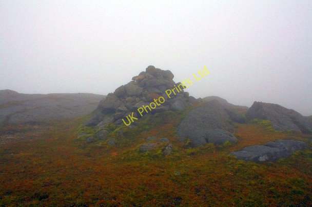 Photo 6"x4" Cairn on Beinn Bharrain. Pirnmill c2007