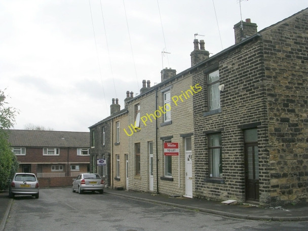 Photo 6"x4" Caroline Street - Carver Street Cleckheaton c2009