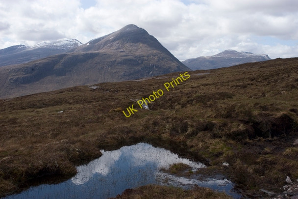 Photo 6"x4" Hillside and Beinn a'Chlaidheimh Meall a' Chlaignn c2009