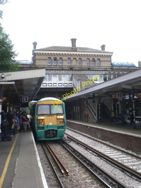 Photo 6"x4" Platforms 1 & 2, Denmark Hill Railway Station SE5 Brixton\/TQ3175 c2009