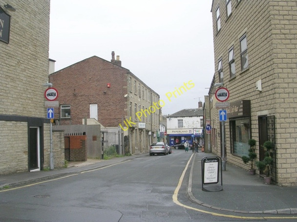 Photo 6"x4" Cross Crown Street - Crown Street Cleckheaton c2009