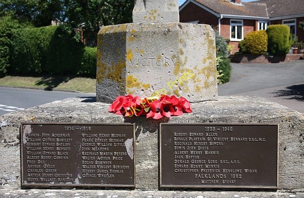 Photo 6"x4" Twyning War Memorial (detail) Church End\/SO8936 c2009