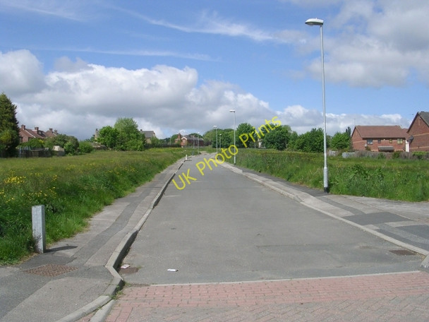 Photo 6"x4" Walmer Grove - Kent Road Pudsey\/SE2233 c2009