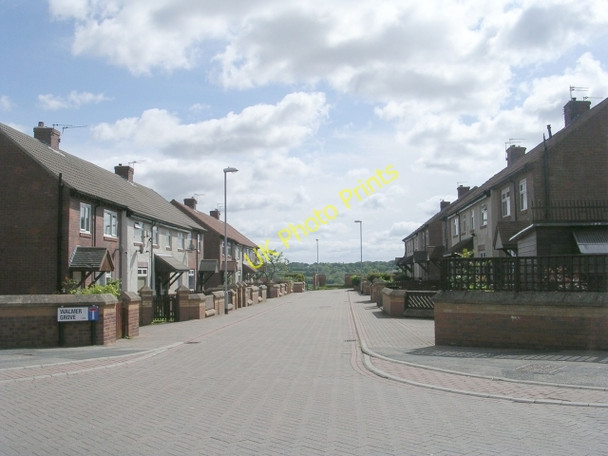 Photo 6"x4" Walmer Grove - Kent Road Pudsey\/SE2233 c2009