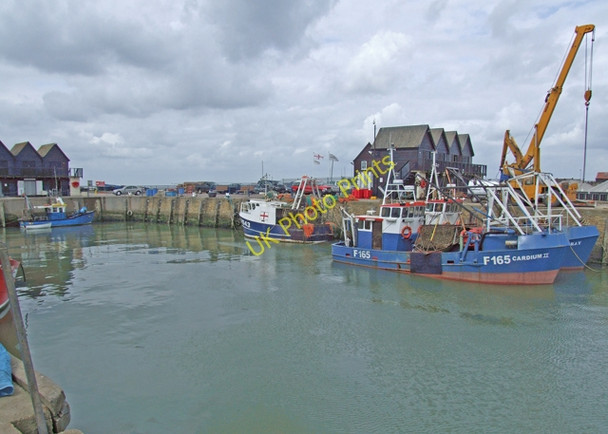 Photo 6"x4" Whitstable Harbour Whitstable c2009