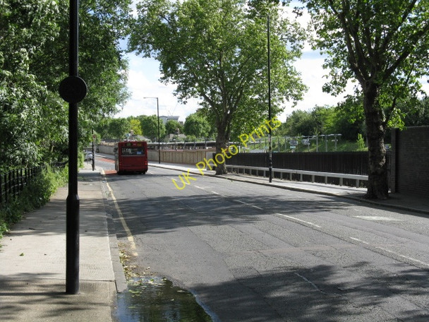 Photo 6"x4" East Ferry Road Near Mudchute DLR Station Deptford\/TQ3677 c2009