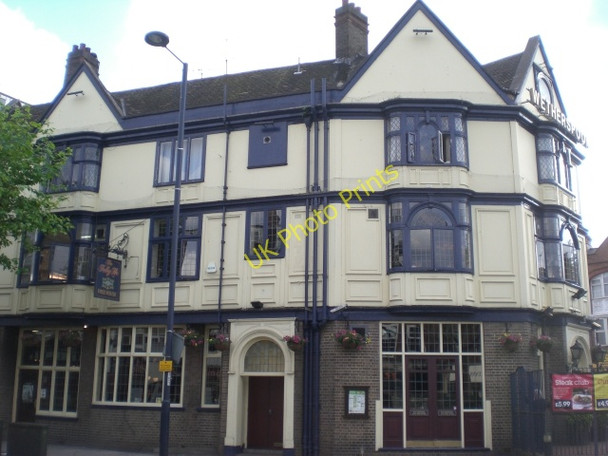 Photo 6"x4" Tally Ho frontage, High Road N12 Friern Barnet c2009