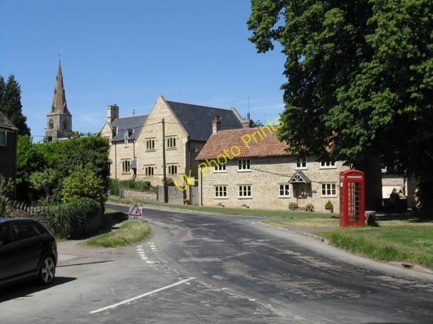 Photo 6"x4" Barnwell - The Village Centre Barnwell c2009