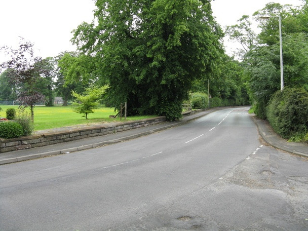 Photo 6"x4" Thelwall - B5157 Looking East Thelwall c2009