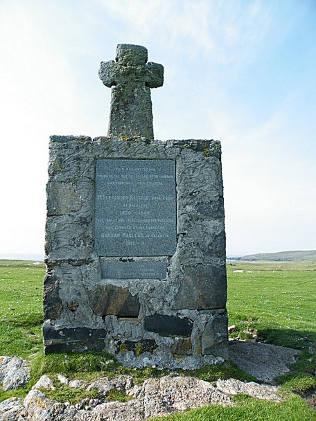 Photo 6"x4" Cross at Cille Pheadair Balmartin c2009