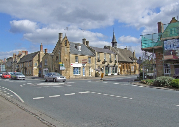 Photo 6"x4" Fosse Way junction Moreton-in-Marsh c2009